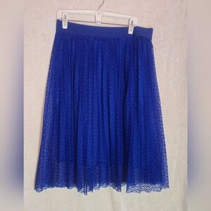 Metrowear Size Large Blue Long Skirt Layered
